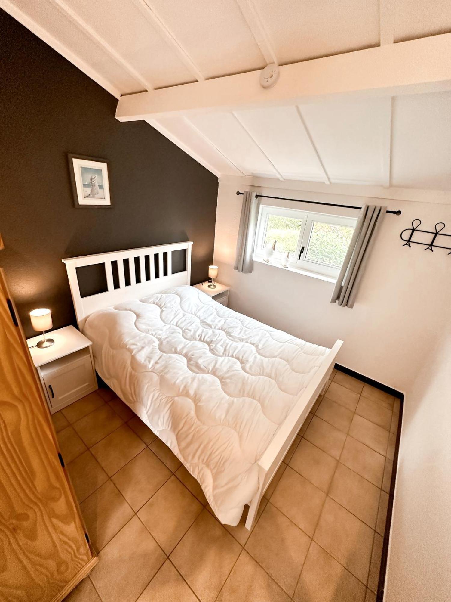 Hotel Zeepark Zeewind Bredene Esterno foto